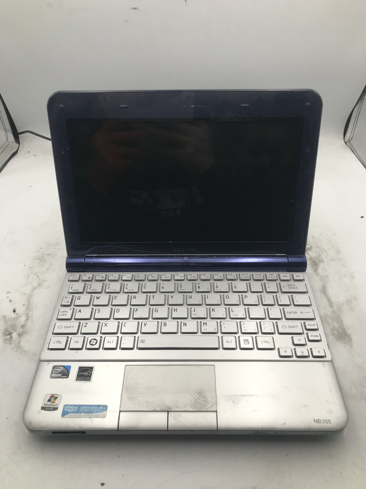 TOSHIBA NB205 N325BL - FOR PARTS/REPAIR - INTEL ATOM N280 - 1GB RAM - READ - BB