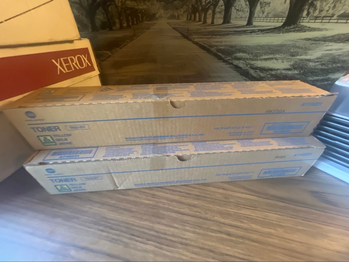 Genuine Konica Minolta TN216Y Yellow Toner Cartridge A11G231 OEM for bizhub C220