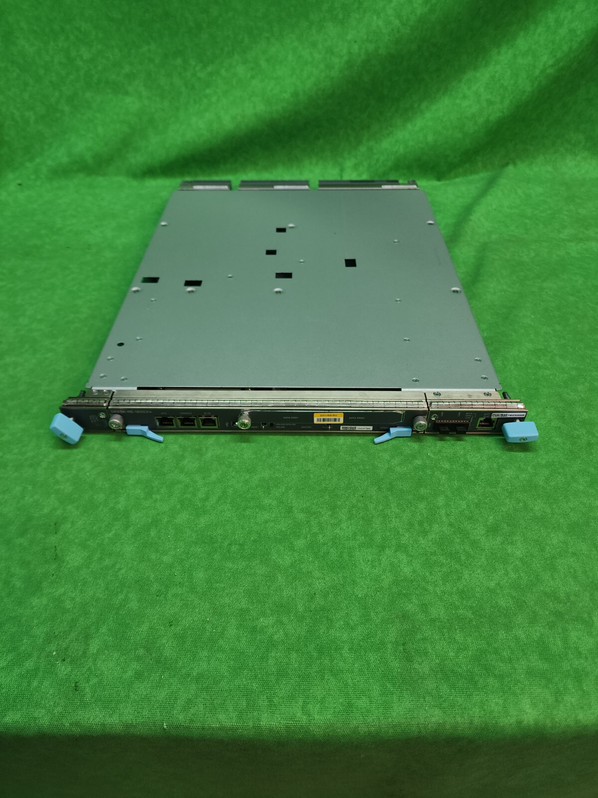 Juniper SRX5K-RE-1800X4 with SRX5K-SCB3 & StorFly 128GB SSD/ SRX5400 5600 5800