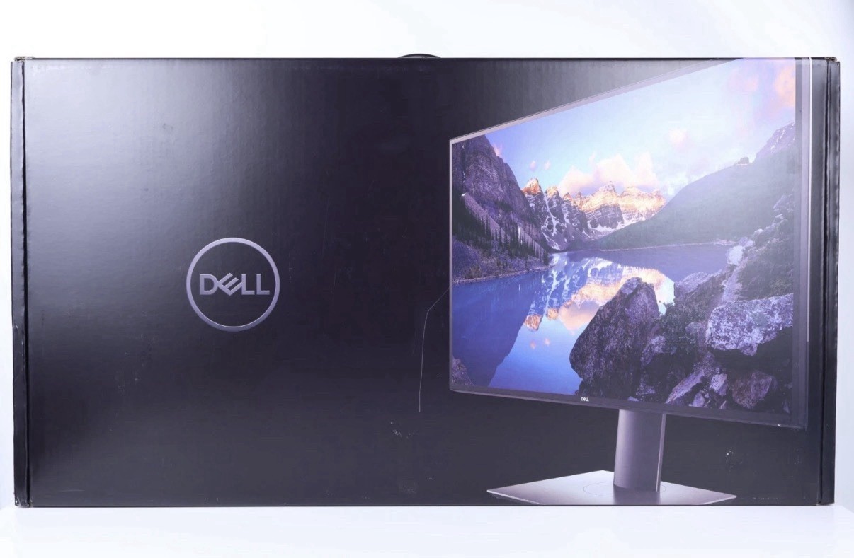 Dell UltraSharp U3219Q 32" 4K UHD IPS LED Monitor