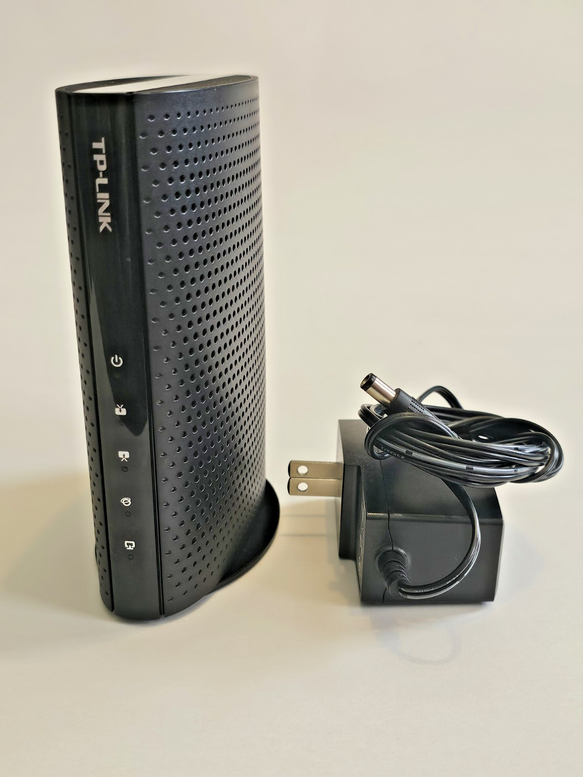 TP-Link TC-7610 DOCSIS 3.0 343Mbps Cable Modem w/ Adapter Cable