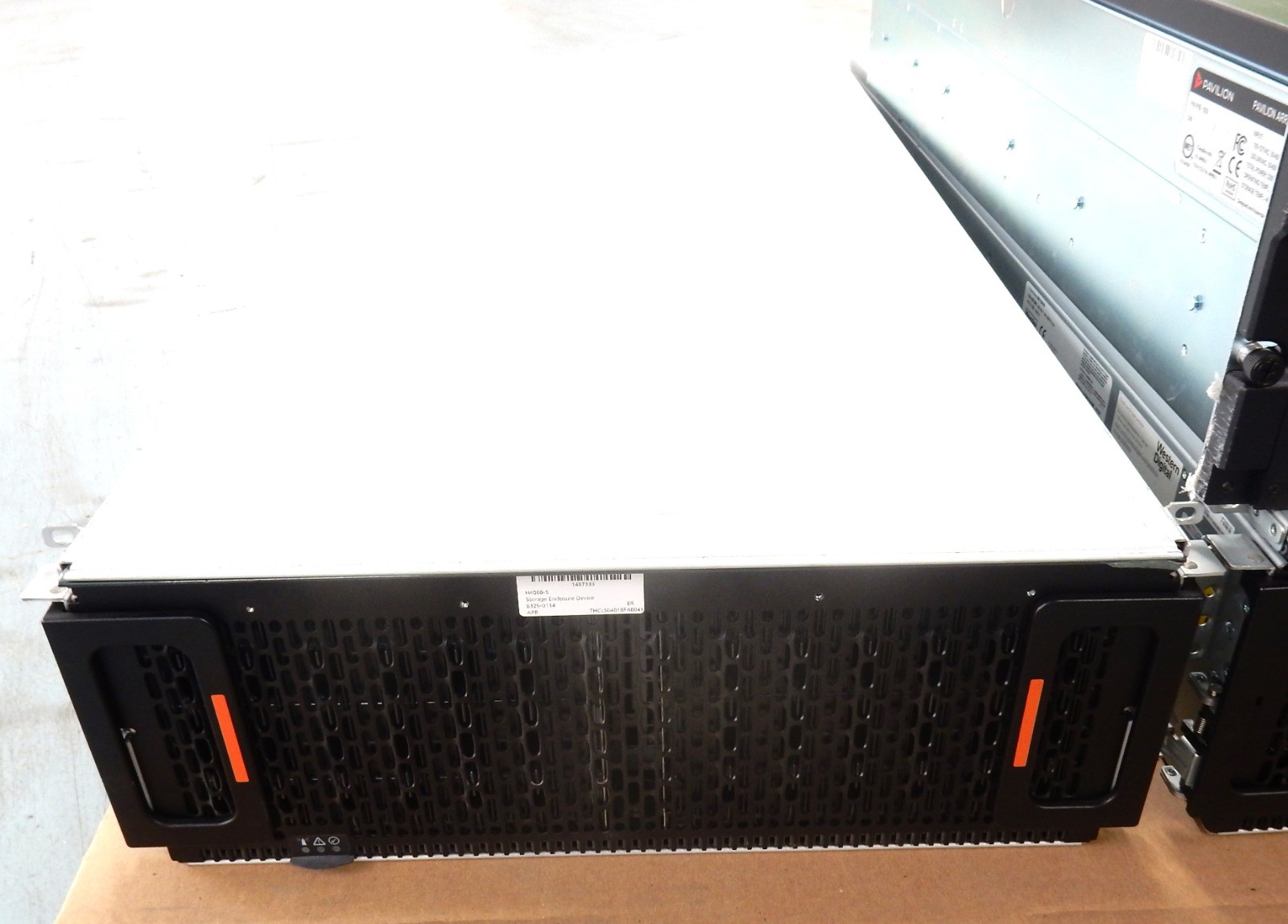 HGST H4060-S Storage Enclosure Device
