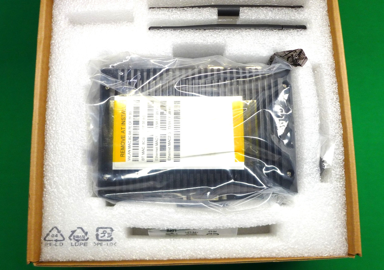 NEW Dell EMC Edge Gateway 3200 Atom x6425RE 1.9GHz 4core WiFi/Bluetooth XH0YG