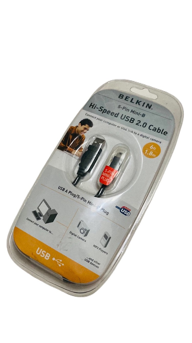 Belkin 5-Pin Mini-B Plug Hi-Speed USB A 2.0 Cable Connector 6 Feet 1.8m 2007 New