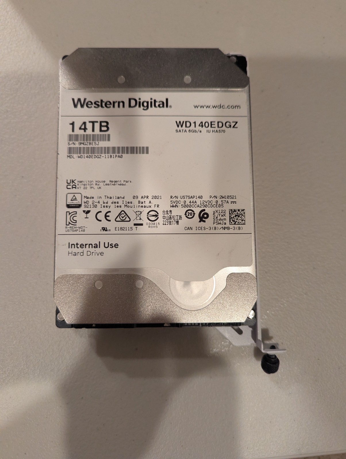 Western Digital 14TB SATA Internal Hard Disk Drive WD140EDGZ IU HA570 6Gb/s