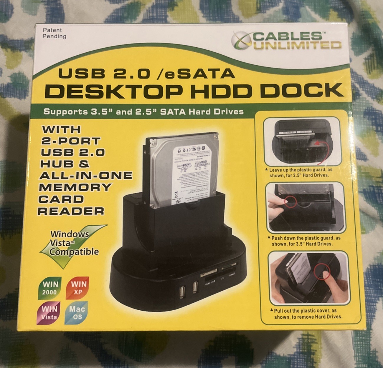 Cables Unlimited Desktop HDD Dock USB-2155 USB 2.0 + eSATA SATA