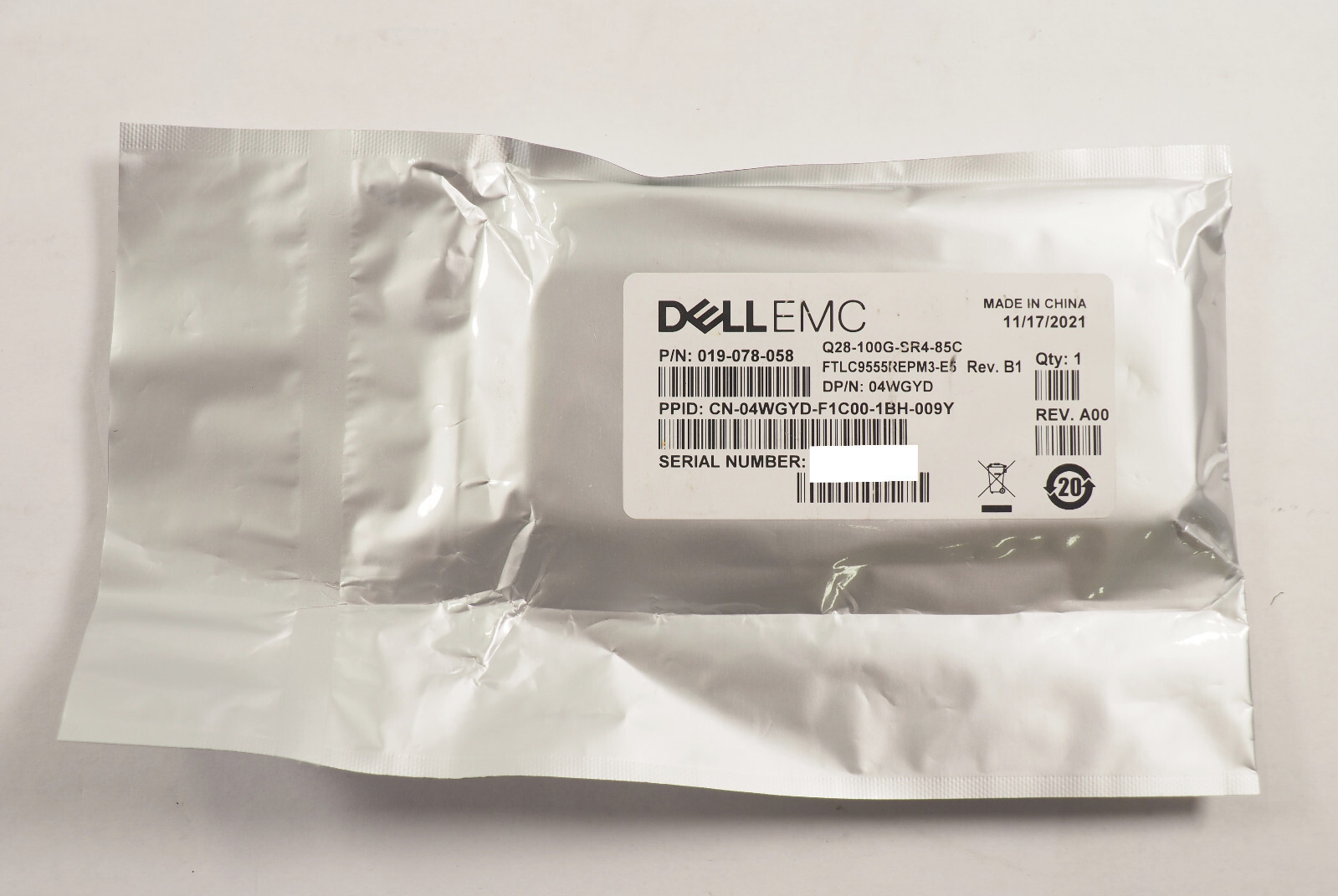 Dell EMC 04WGYD FTLC9555REPM3-E5 Q28-100G-SR4-85C 100GBASE-SR4 019-078-058