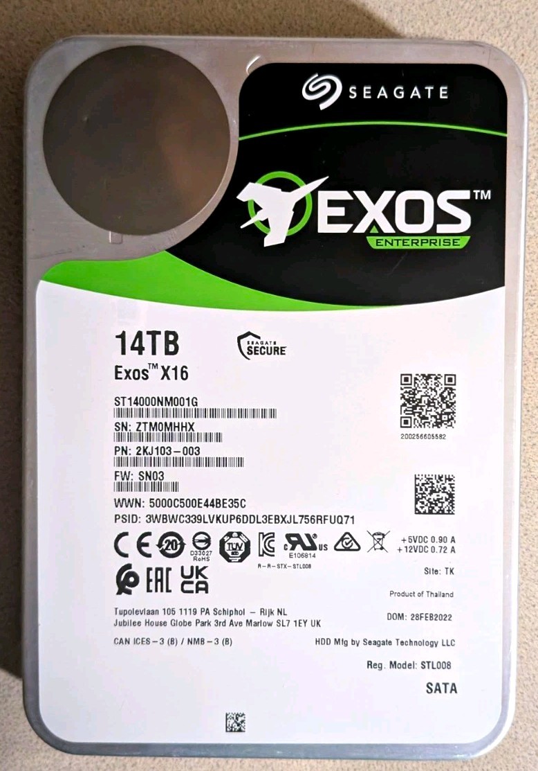 Seagate Exos X16 (7200RPM, 3.5", SATA III, 256MB Cache) 14TB  - ST14000NM001G