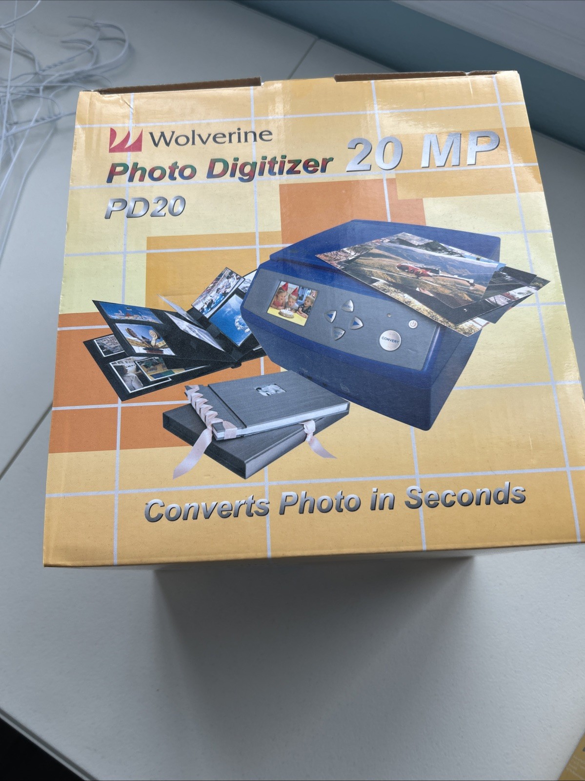 Wolverine Rapid 20MP Photo Digitizer Scanner Blue Model PD20-Plus NEW