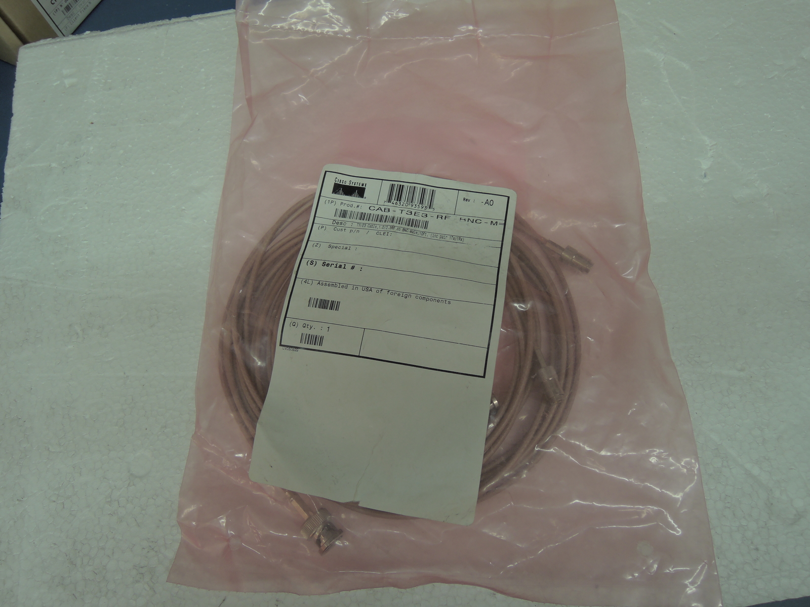 NEWCISCO 1.0/2.3 to BNC Male dual coax cable10ft CAB-T3E3-RF-BNC-M 800-24631-01.