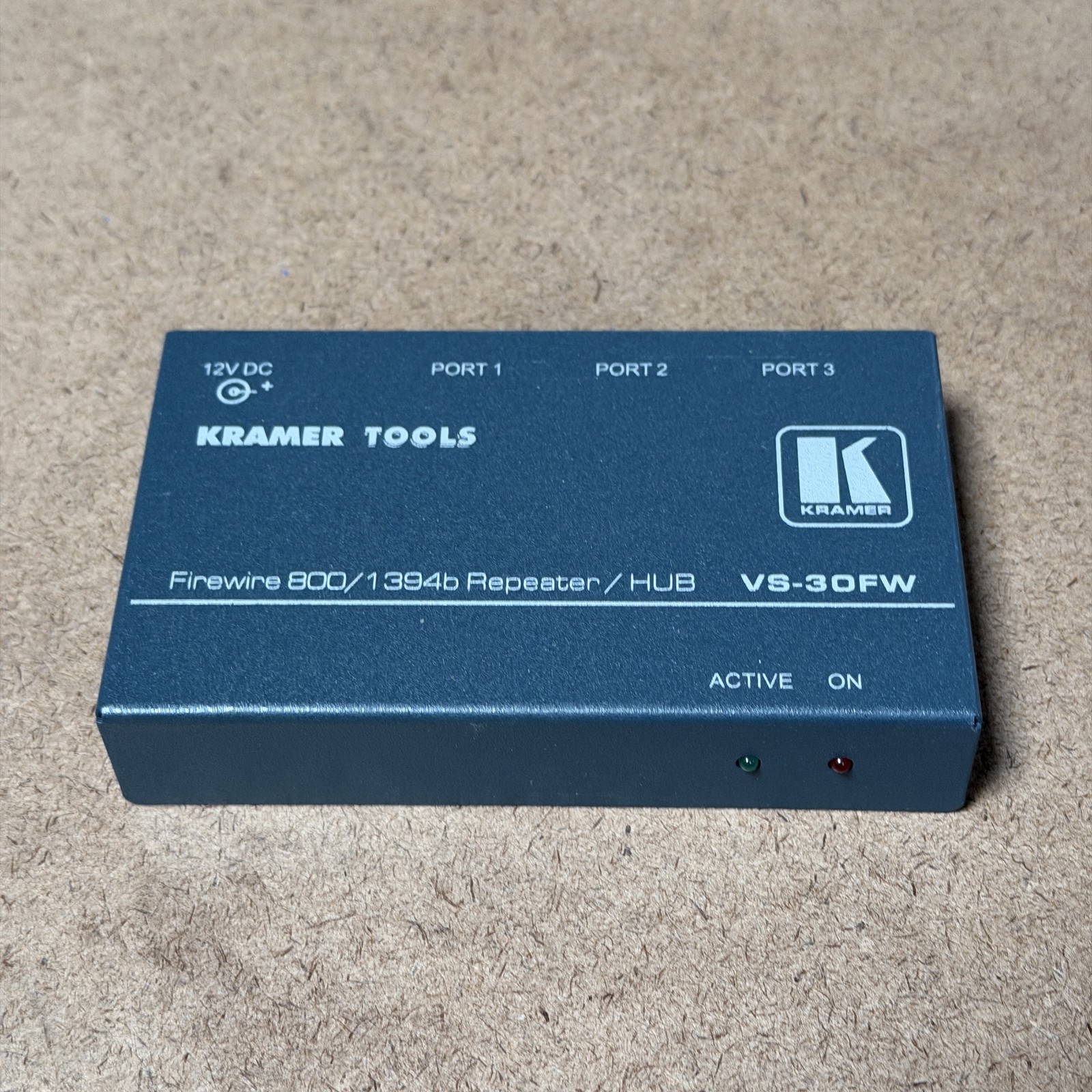 Kramer VS-30FW Firewire 800 1394b Repeater Hub 3-Port Made In Israel Gray