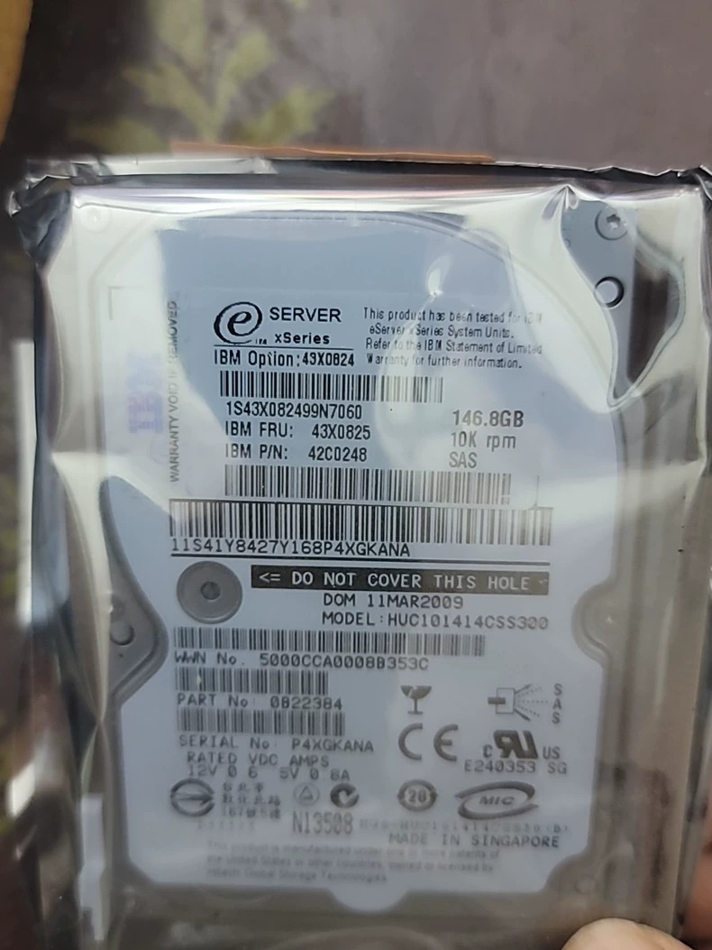 IBM 43X0824 43X0825 42C0248 146GB 10K SAS 2.5" M2 Hard drive