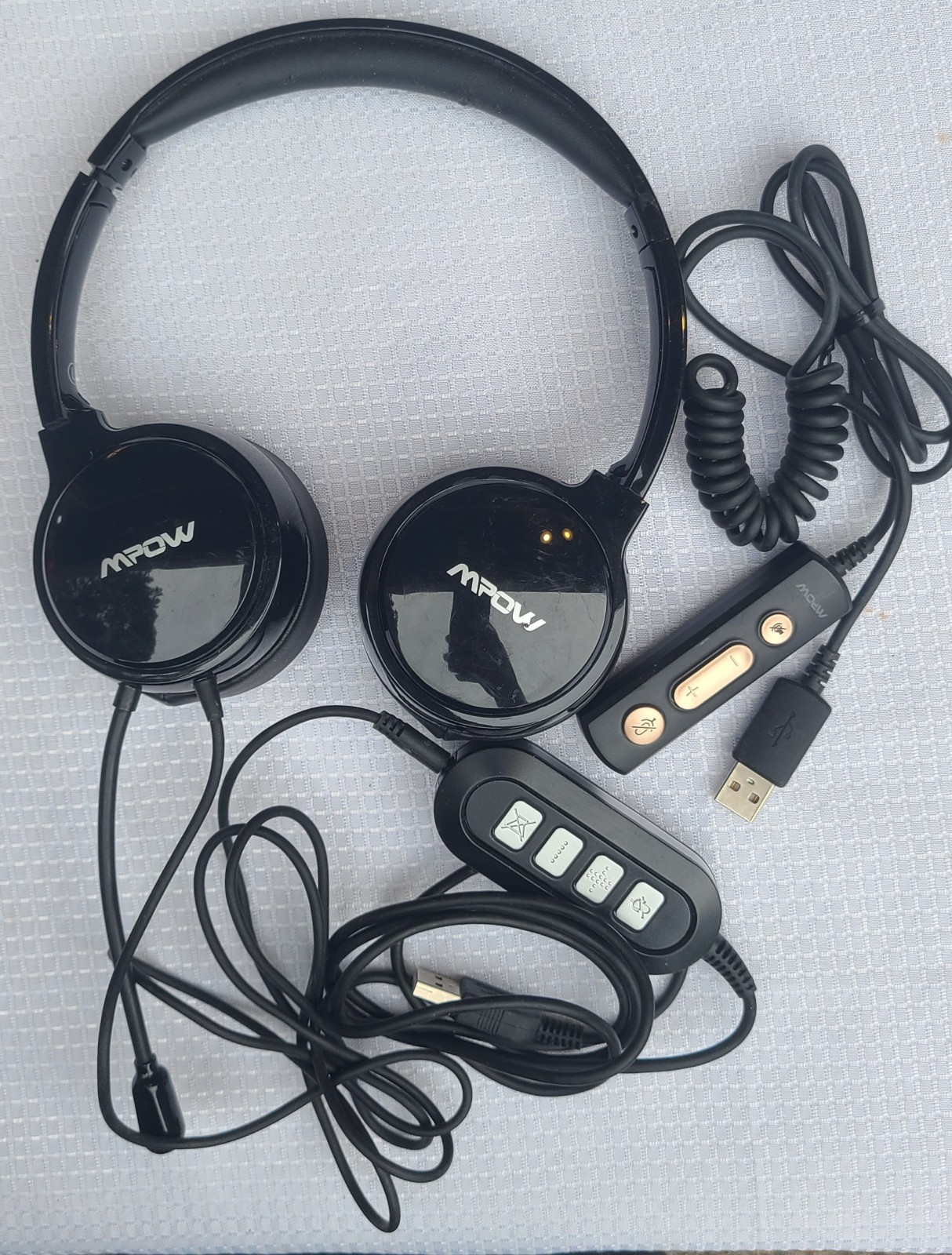 Mpow Mdl PA071A Ear-Pad Wired Headset - Black HEADSET AND CONTROL Microphone 