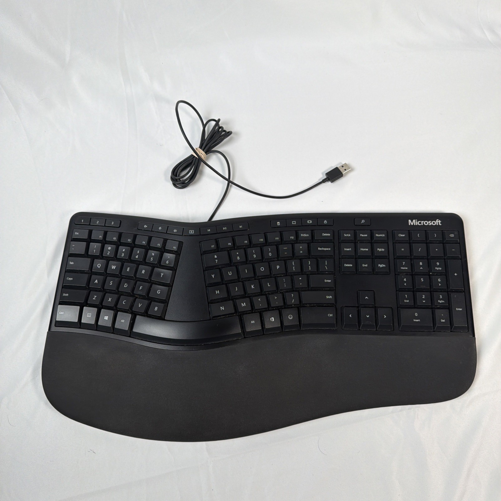 Microsoft Ergonomic USB Keyboard MODEL 1878- Tested Works