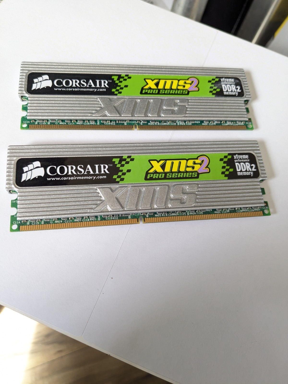 Corsair XMS2 Pro Series Xtreme Performance DDR2 Memory Sticks 512MB Each 675MHz