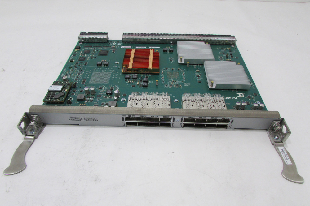 Brocade CR16-8, 105-000-212 16-port QSFP 16G core switch blade for DCX 8510-8 