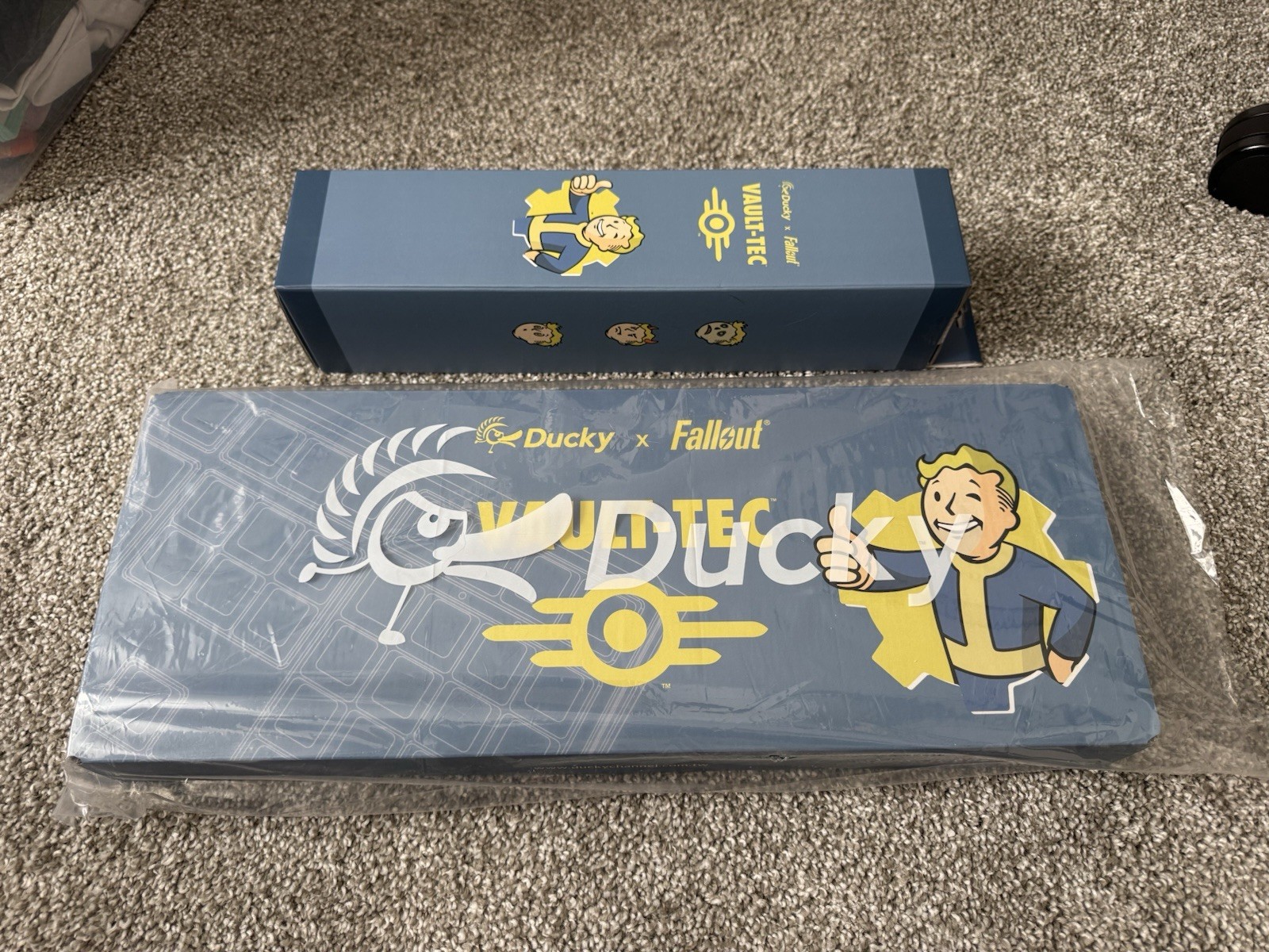 Ducky x Fallout Vault-Tec Wired Keyboard w/ Cherry MX Brown and Mousepad