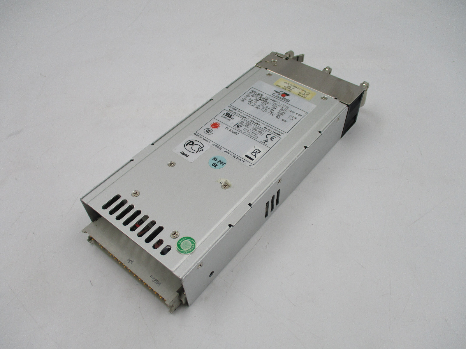 Zippy EMACS R2Z-6400P-R 400W Switching Power Supply P/N: 083-00431-0000 Tested