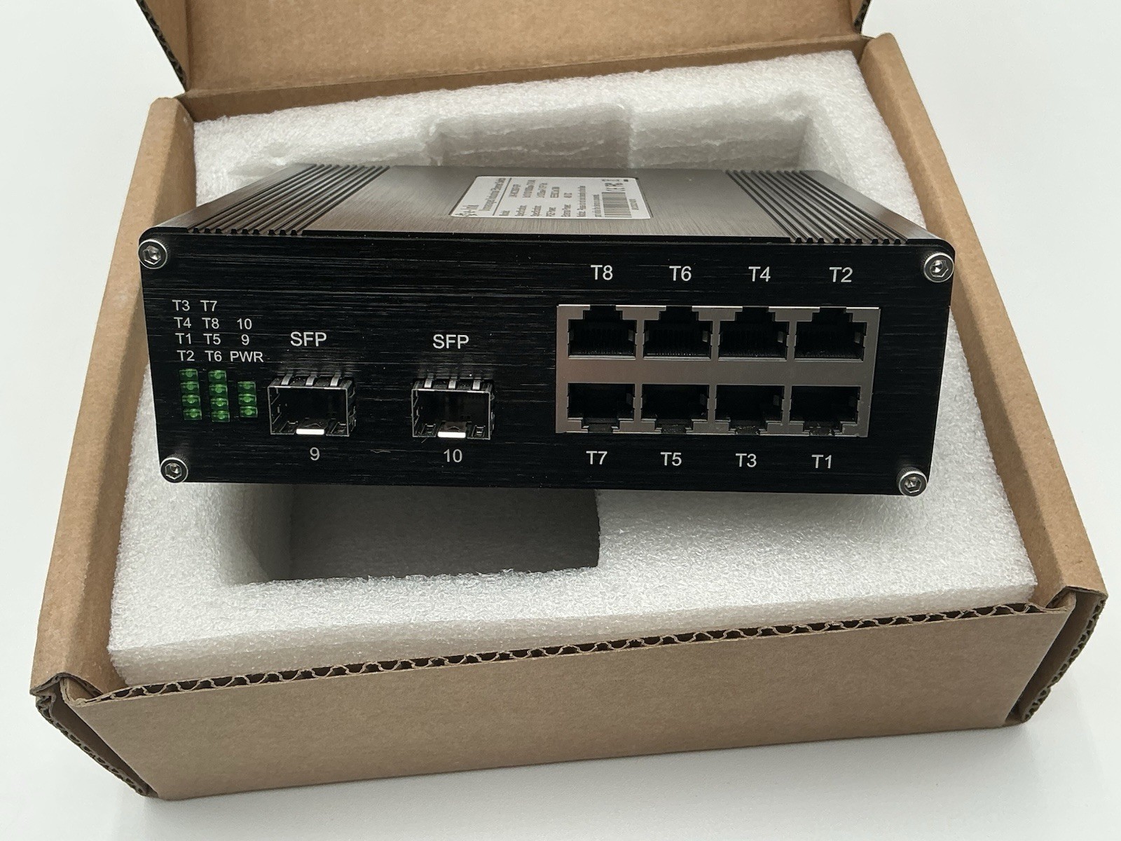 8 Port POE Ethernet Industrial Switch Half/Full Duplex 1000Mbps Full Duplex