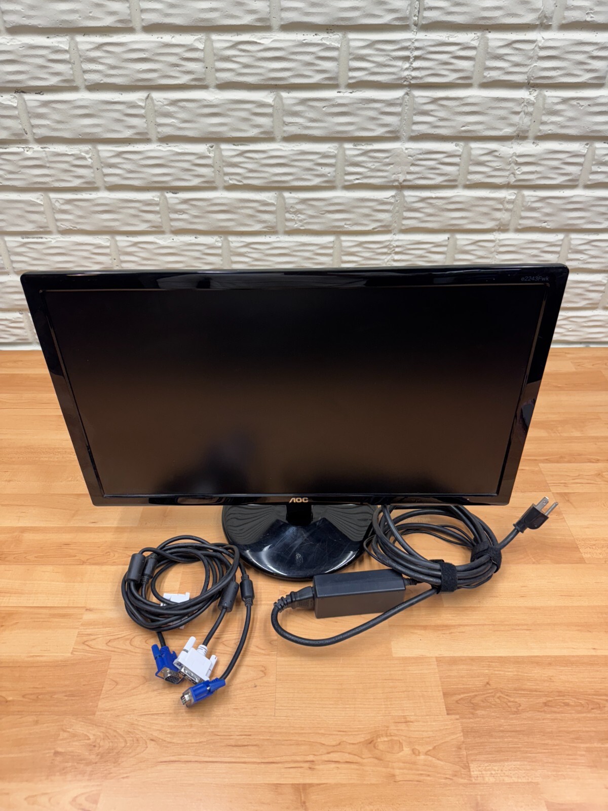 Aoc e2243fwk monitor 21.5" 1920x1080 resolution