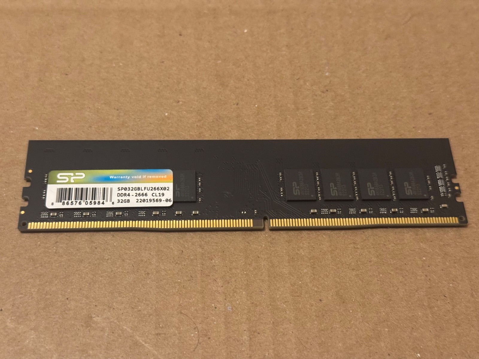 Silicon Power 32GB DDR4 PC4 2666MHz Desktop RAM Memory | SP032GBLFU266X02 |