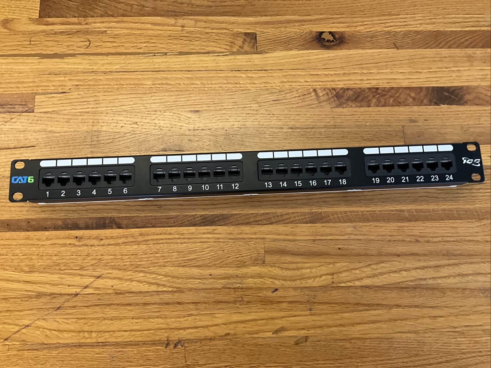Icc ICMPP02460 Patch Panel, Cat 6, 24-port, 1 Rms