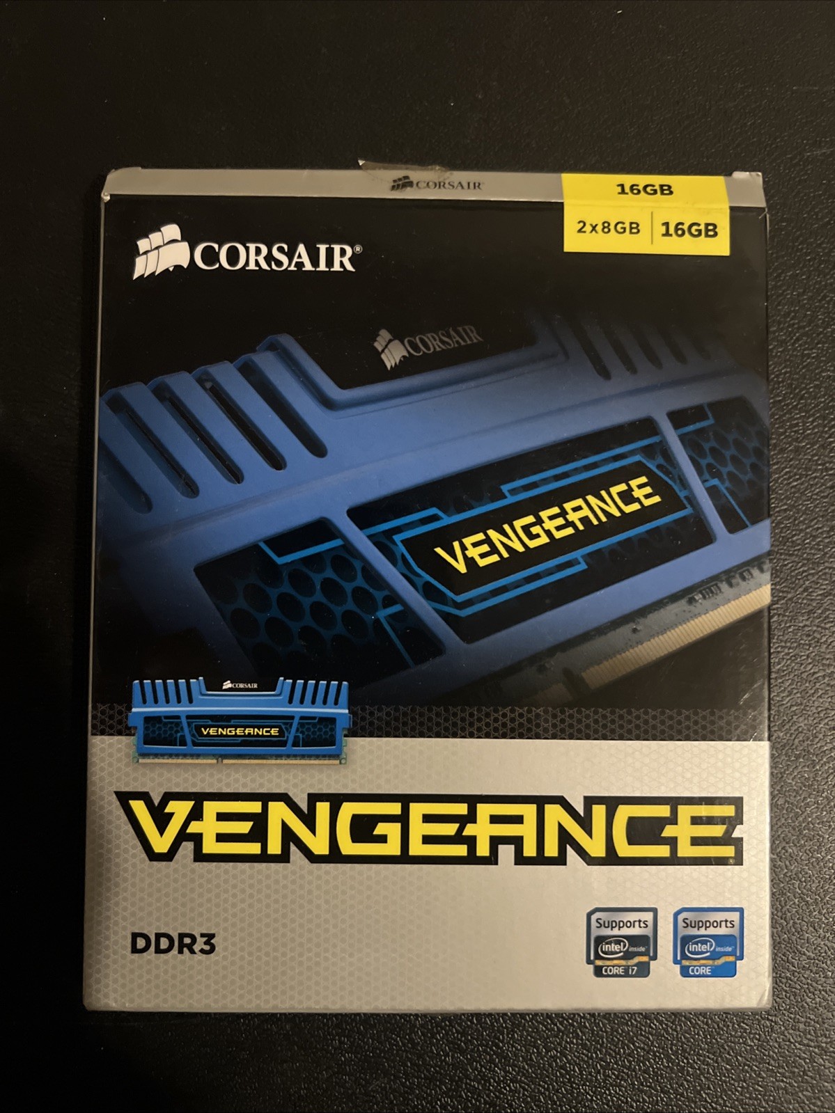 Corsair Vengeance 16GB (2 x 8GB) PC3-12800 (DDR3-1600) Memory -Blue (Open Box)