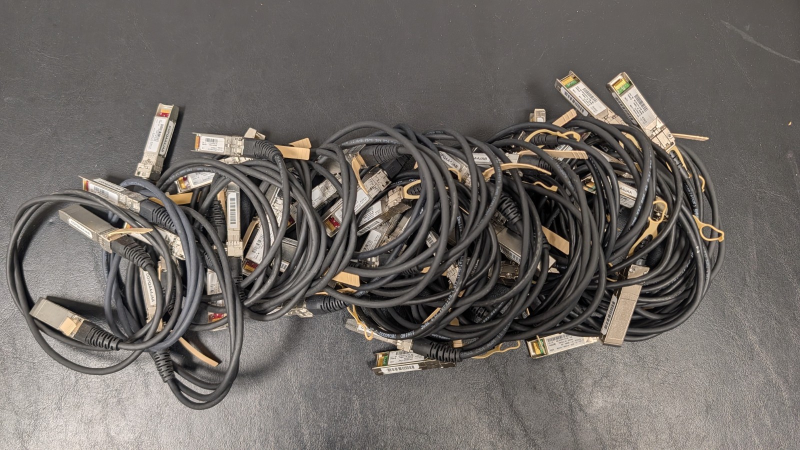 Cisco SFP-H10GB-CU1M 10GBASE-CU SFP+ Cable 1 Meter Lot of 25 TESTED