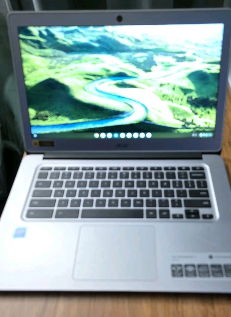 Acer Chromebook 14 CB3-431-C7VZ 14" Intel Celeron 4GB RAM 32GB eMMC ChromeOS