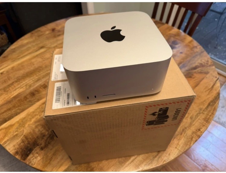 Apple Mac Studio M3 Ultra 256GB RAM 2TB SSD FREE
