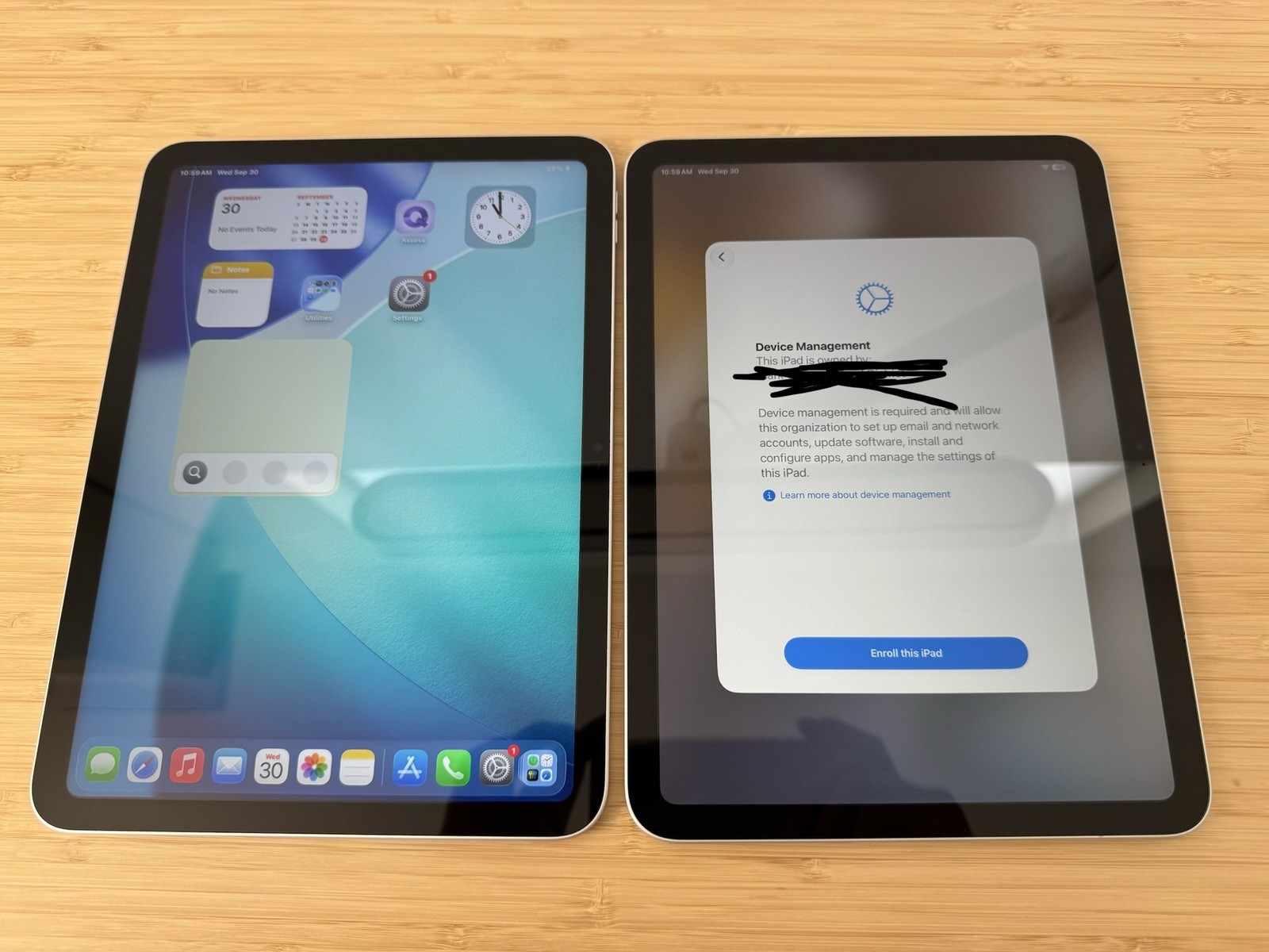 iPad A16 Silver 128GB WIFI 10/10 Condition Bundle/lot Of 2 For Parts Mdm Read