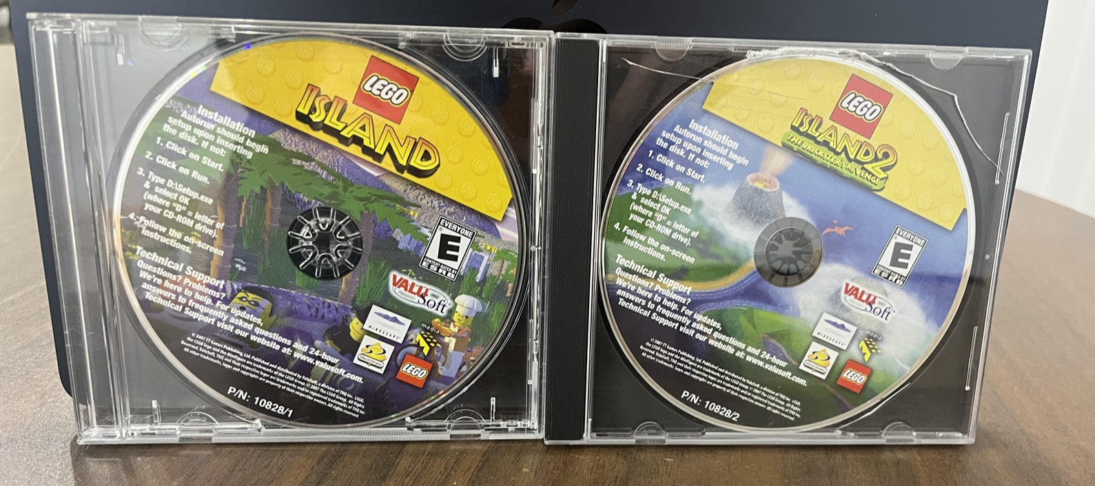 LEGO Island PC & Island 2 Brickster's Revenge ValuSoft PC CD-ROM Lot Game Discs