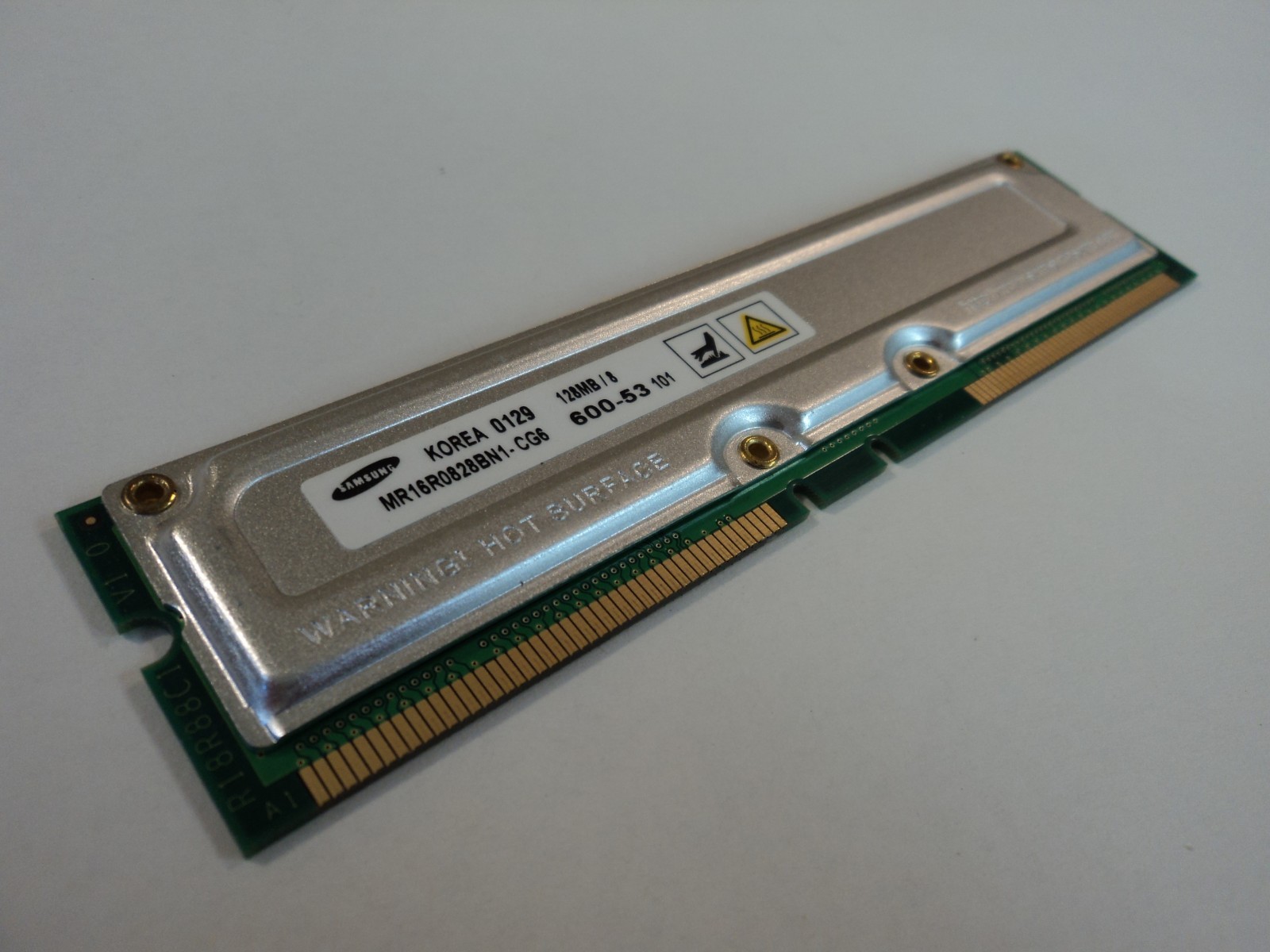 Samsung RAM Memory Module 128MB PC600-53 184-Pin RAMBUS MR16R0828BN1-CG6