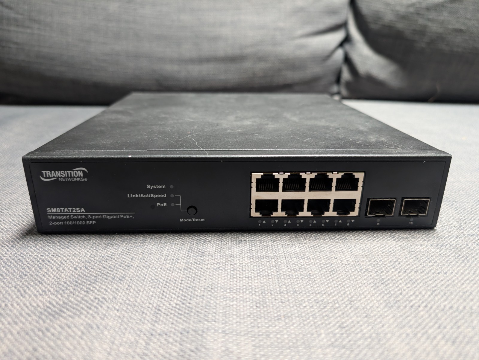 Lantronix/Transition Networks SM8TAT2SA Managed 8-Port GB PoE+, 2x 100/1000 SFP