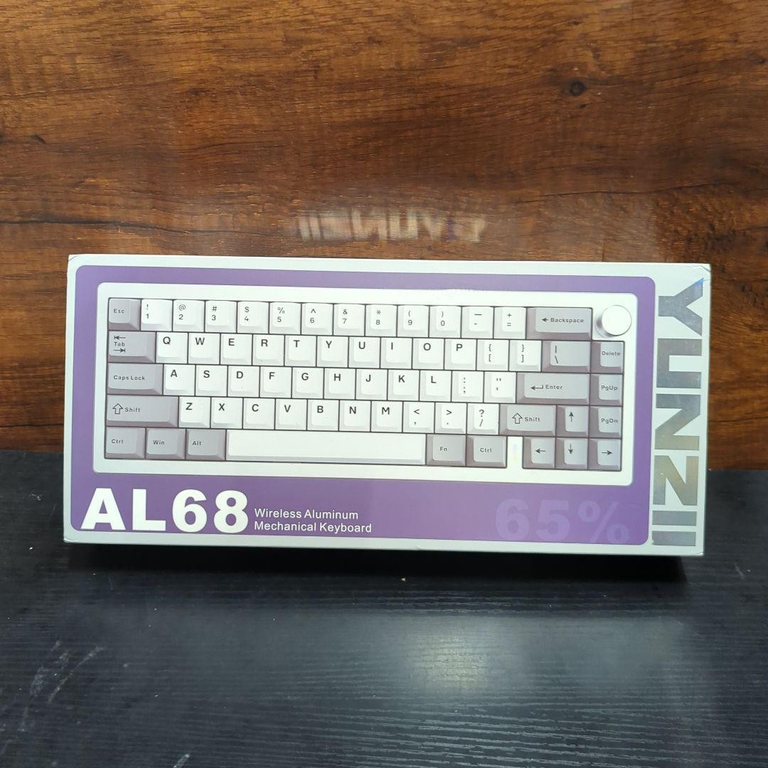 YUNZII AL68 Wireless 68-Key Mechanical Gaming Keyboard JP TKL Unused