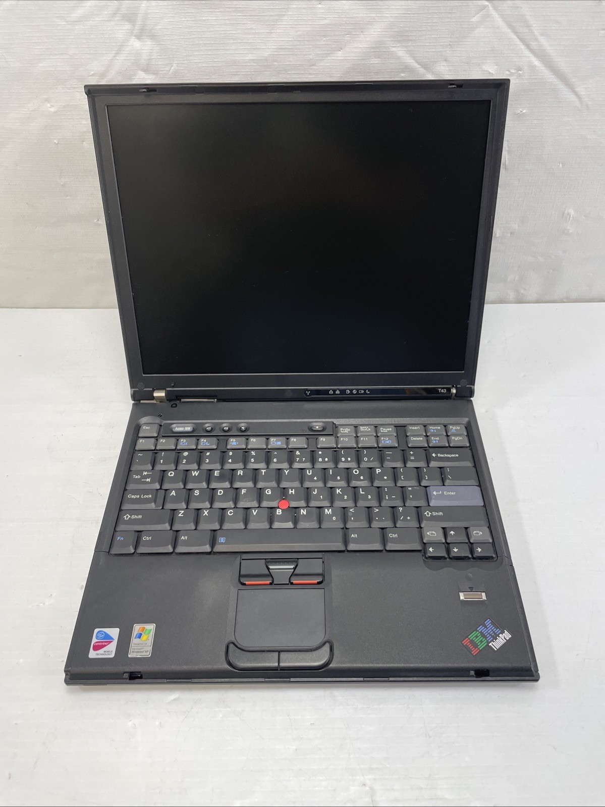 IBM Thinkpad T43 Pentium M 1 GB Ram 60 GB Hard drive Windows XP *Read