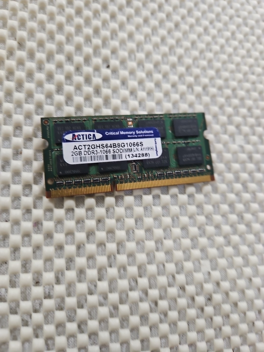 2GB DDR3-1066 SODIMM laptop memory module manufactured by ACTICA (model...