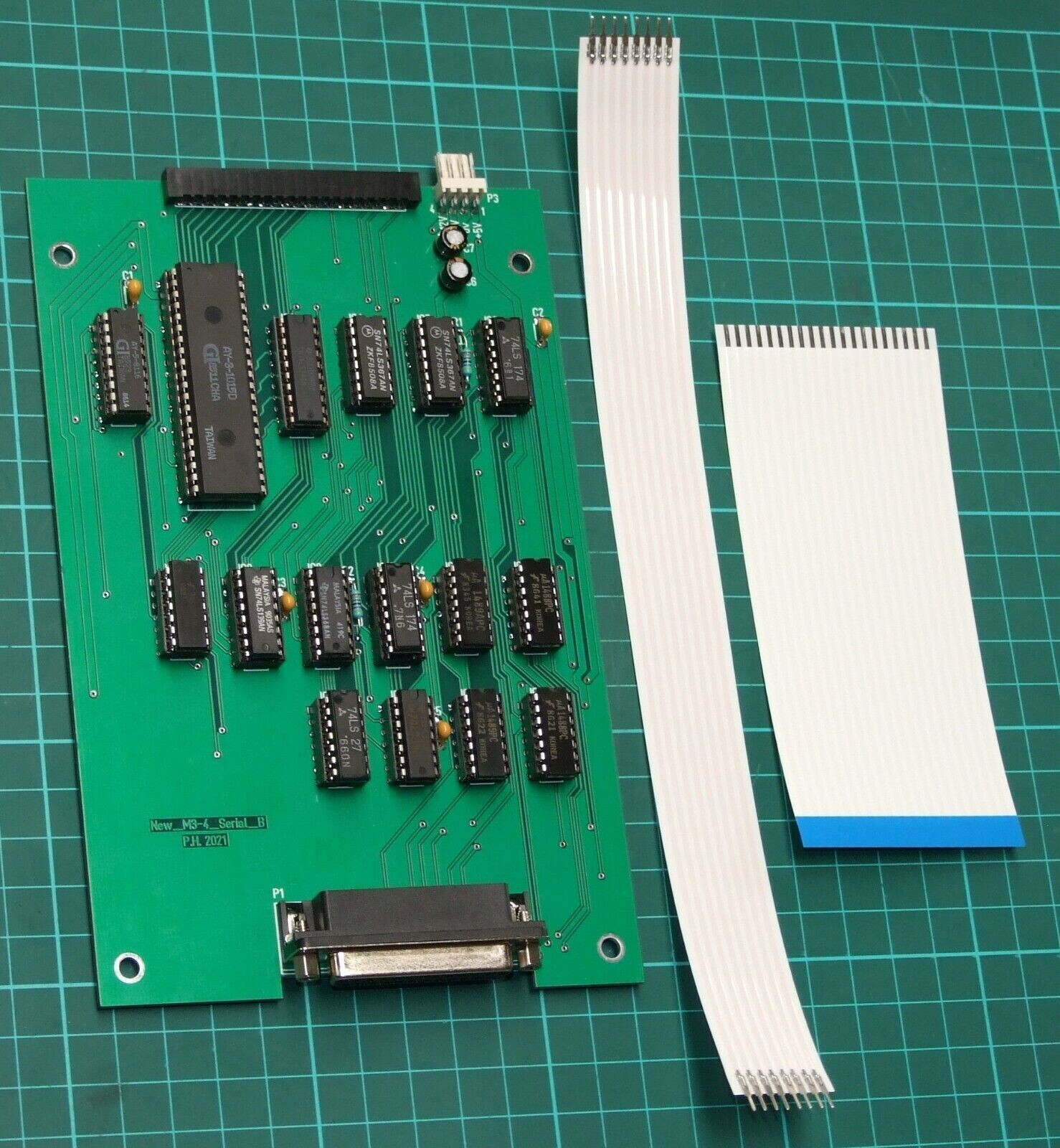 Serial interface (RS232C) board for Tandy TRS-80 Model III & 4 vintage computers