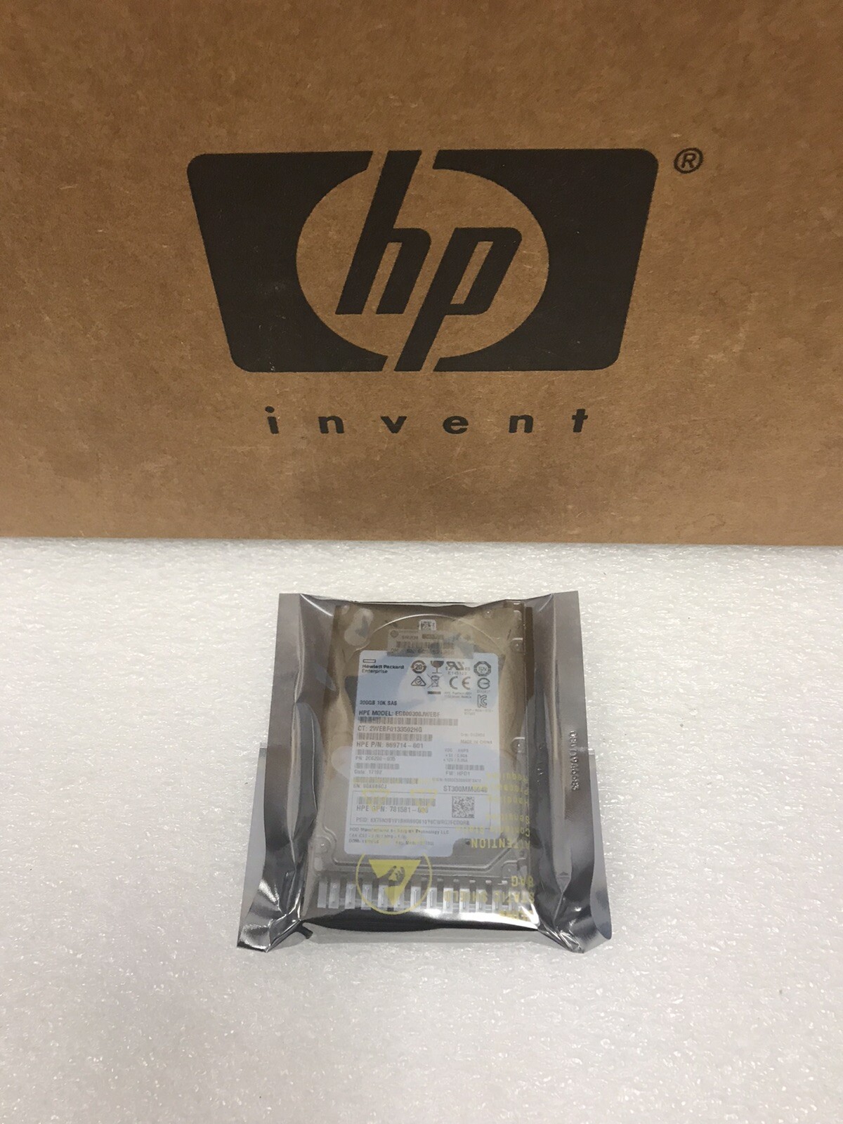 HPE EG0300JFCKA 781514-003 300GB 10K 12G 2.5" SFF SAS SC HARD DRIVE 1V8200-035