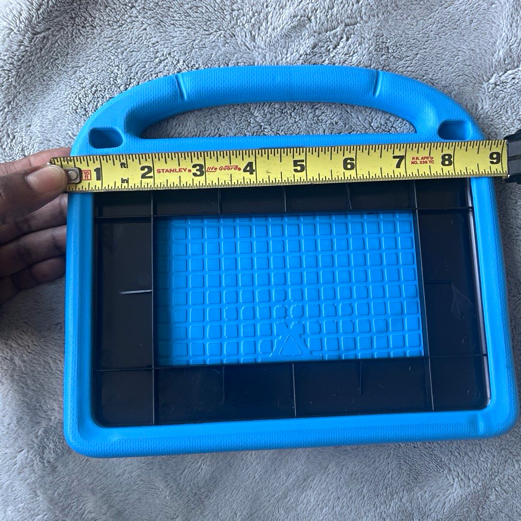 Blue/Black Silicone Stand Case w/ Handle & Integrated Stand for 7 in Tablet