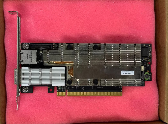 Mellanox MBF2M345A BlueField-2 DPU 200GbE MBF2M345A-VENOT_ES Adapter card