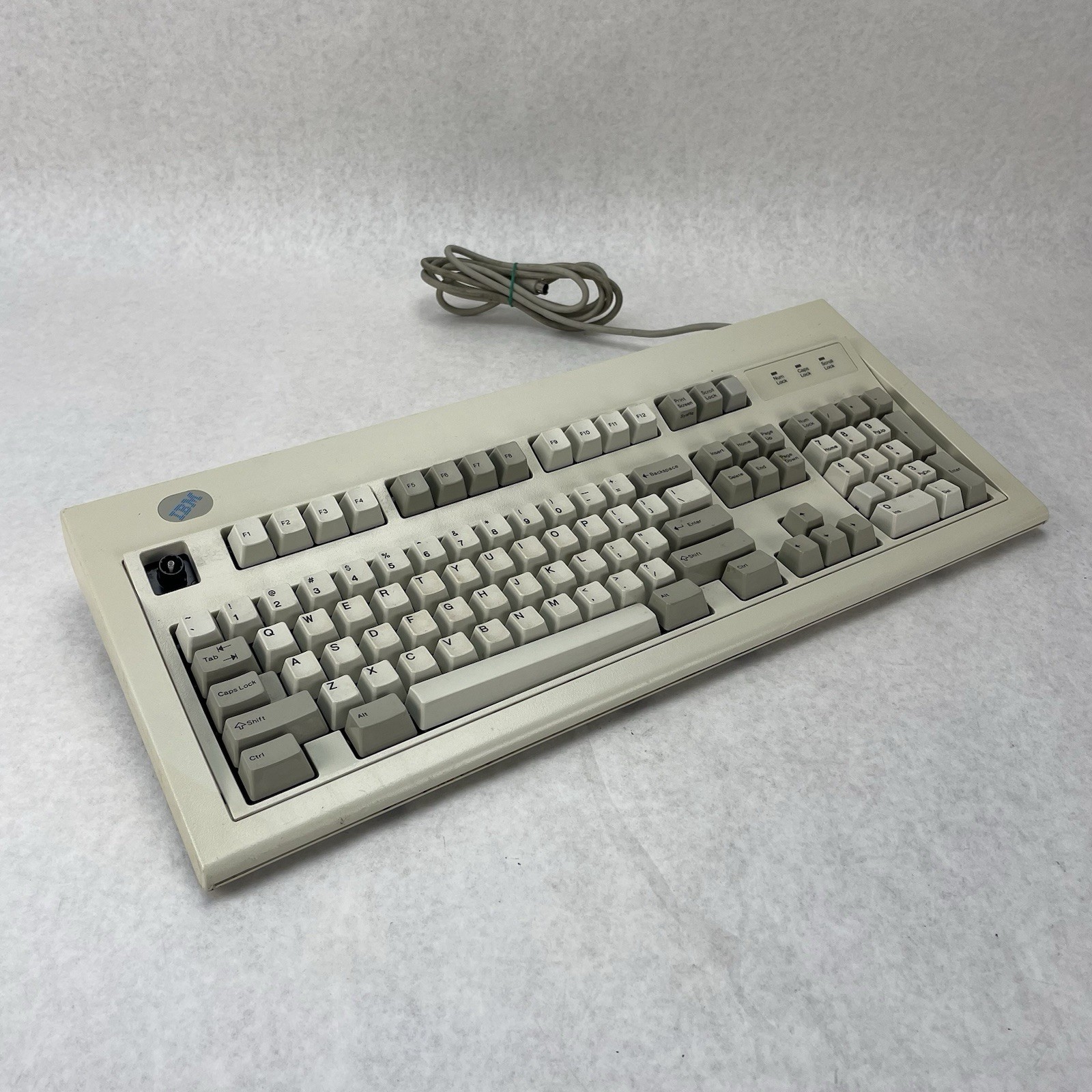 1995 IBM Model M Clicky Mechanical Keyboard 92G7453 Parts Broken Spacebar