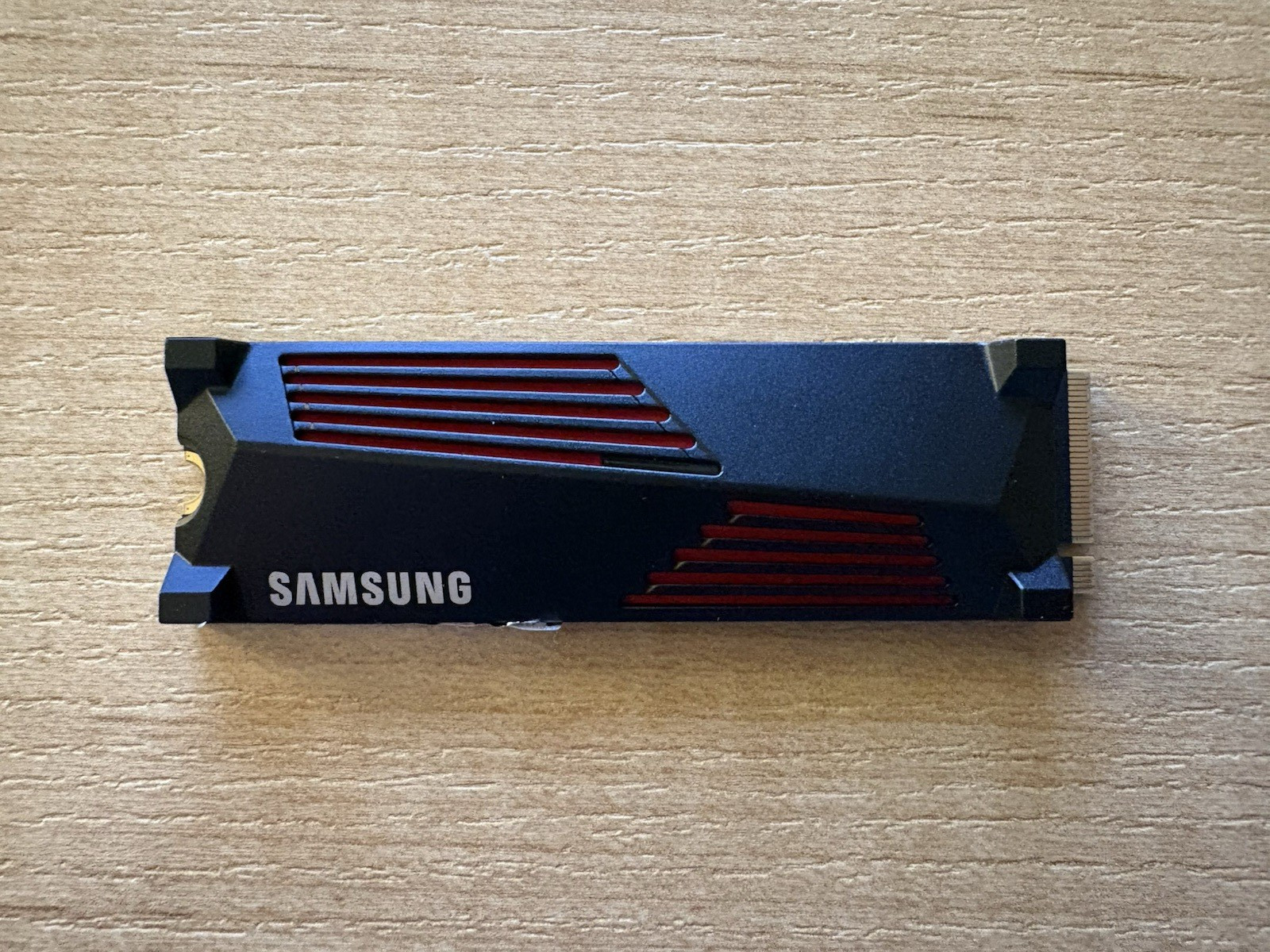 SAMSUNG 990 PRO 1TB NVME M.2 2280 SSD with Heatsink 7,450MB/s MZ-V9P1T0 PS5/PC