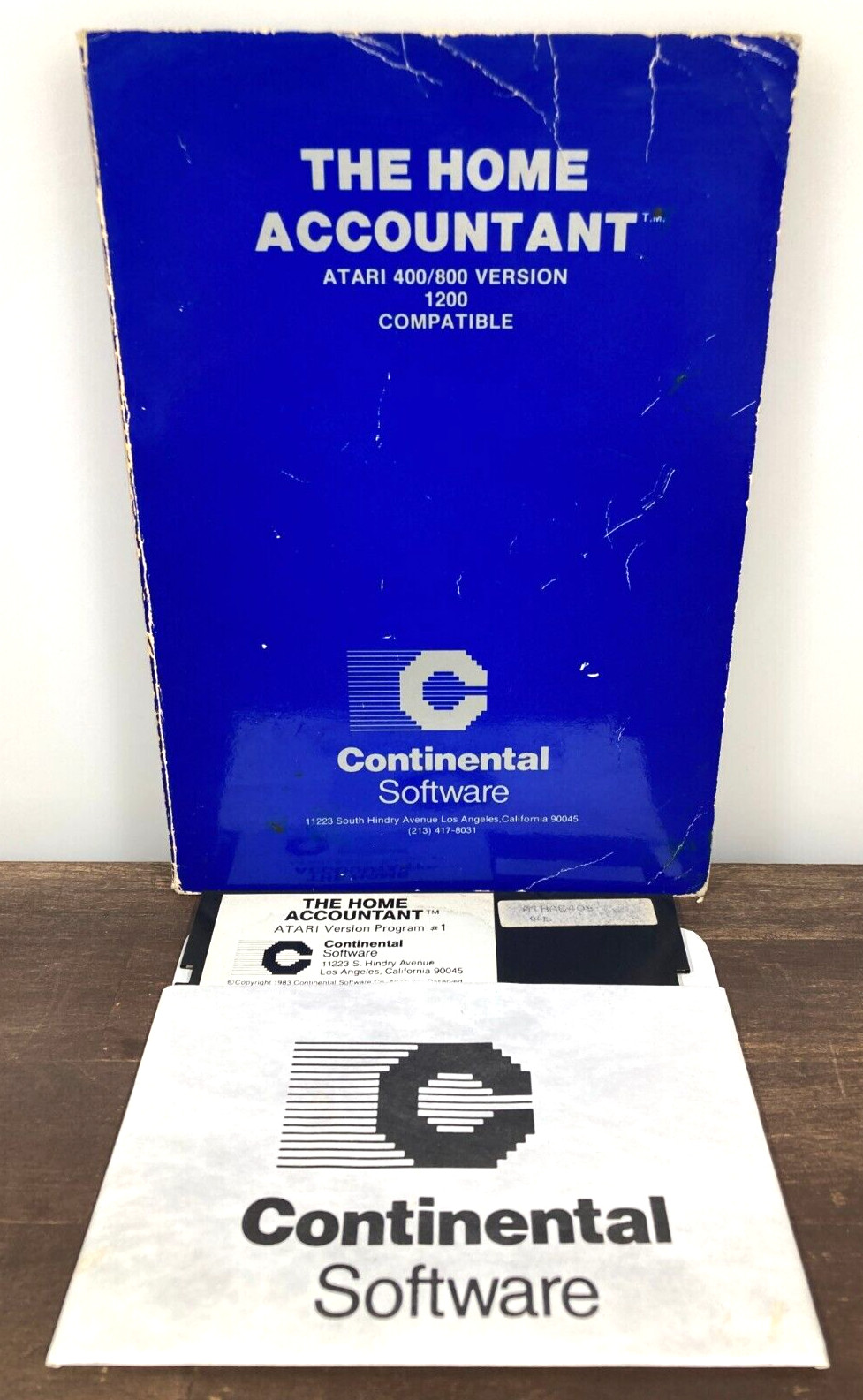 The HOME ACCOUNTANT Atari 400 800 1200 DISK & MANUAL Continental Software 1983