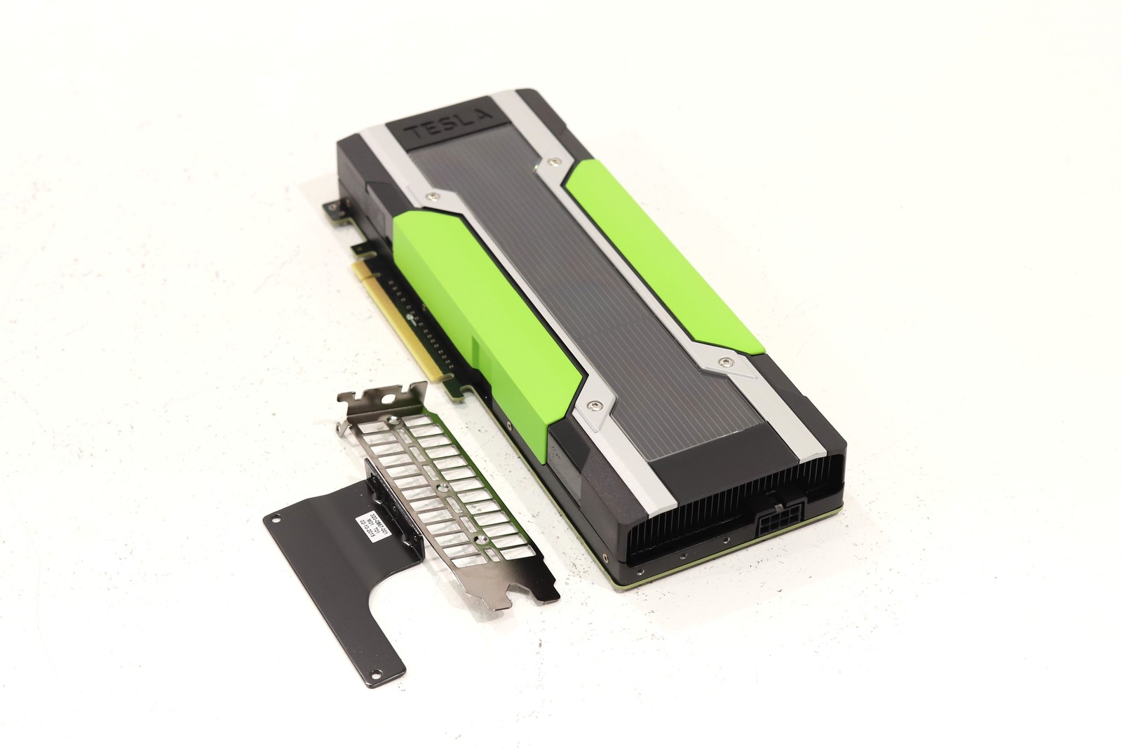 Dell NVIDIA Tesla K80 24GB GDDR5 PCIe x16 Graphics Card Dell P/N: 0HHCJ6 Tested