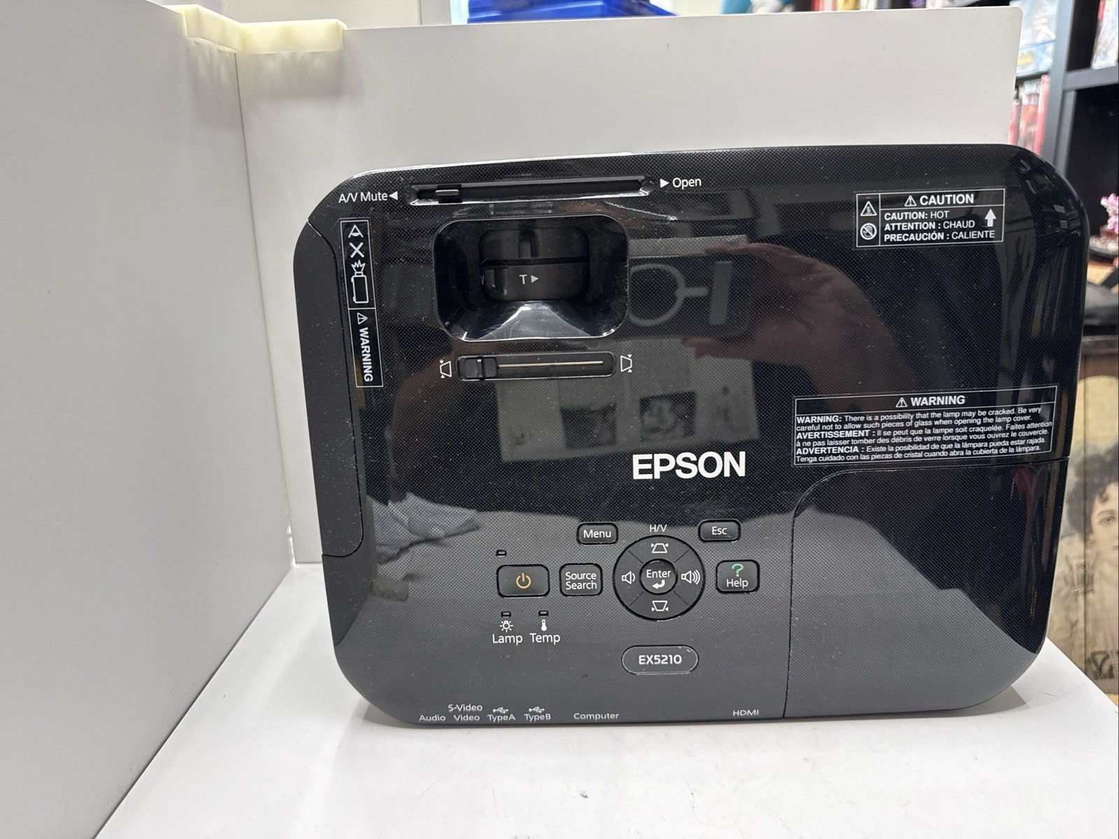 Epson EX5210 H429A 3LCD XGA LCD Projector with remote LOW HOURS (139)