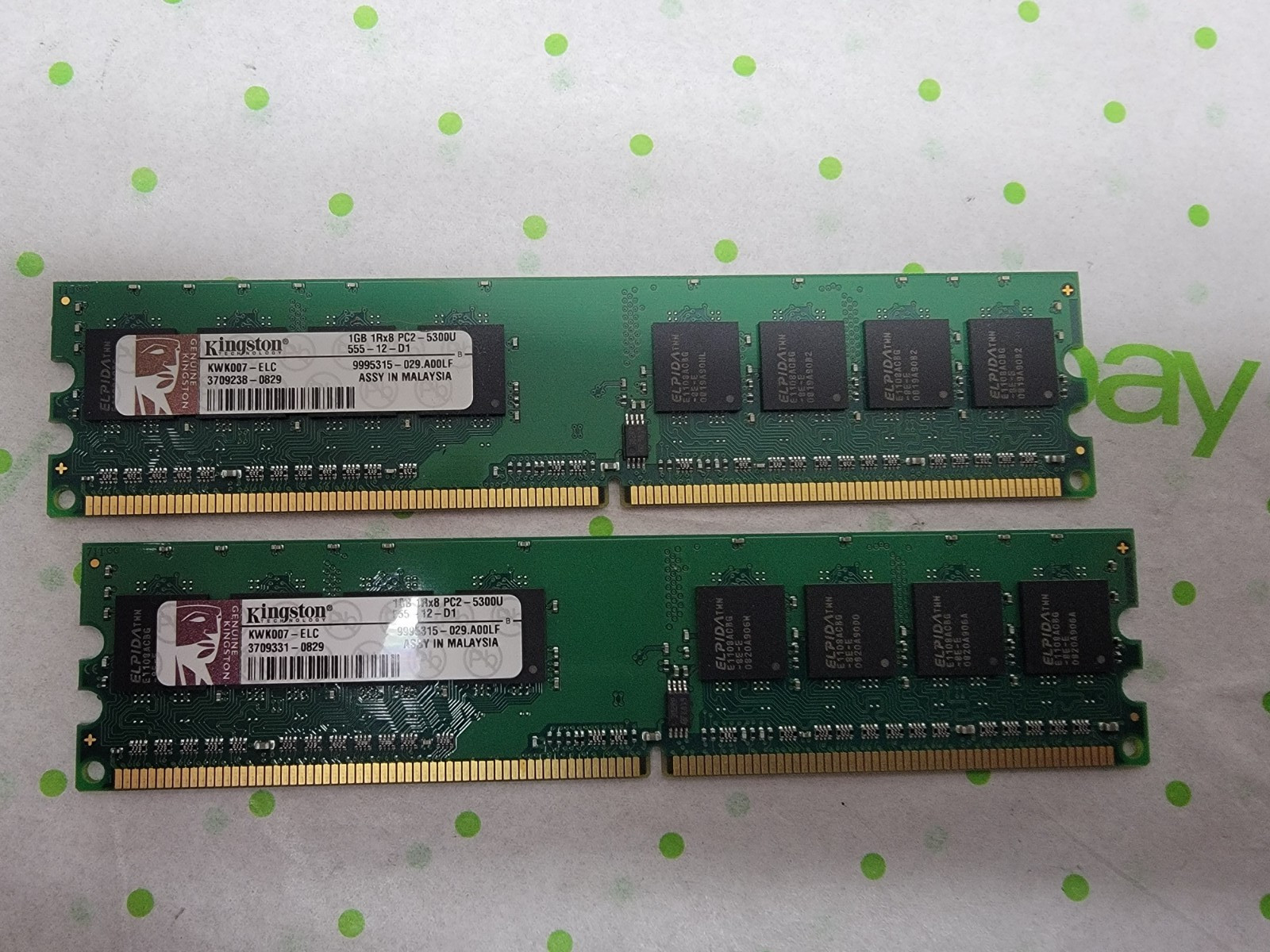 Kingston 2GB (2x1GB) 240-DIMM, DDR2-667 1Rx8 PC2-5300U Memory Modules