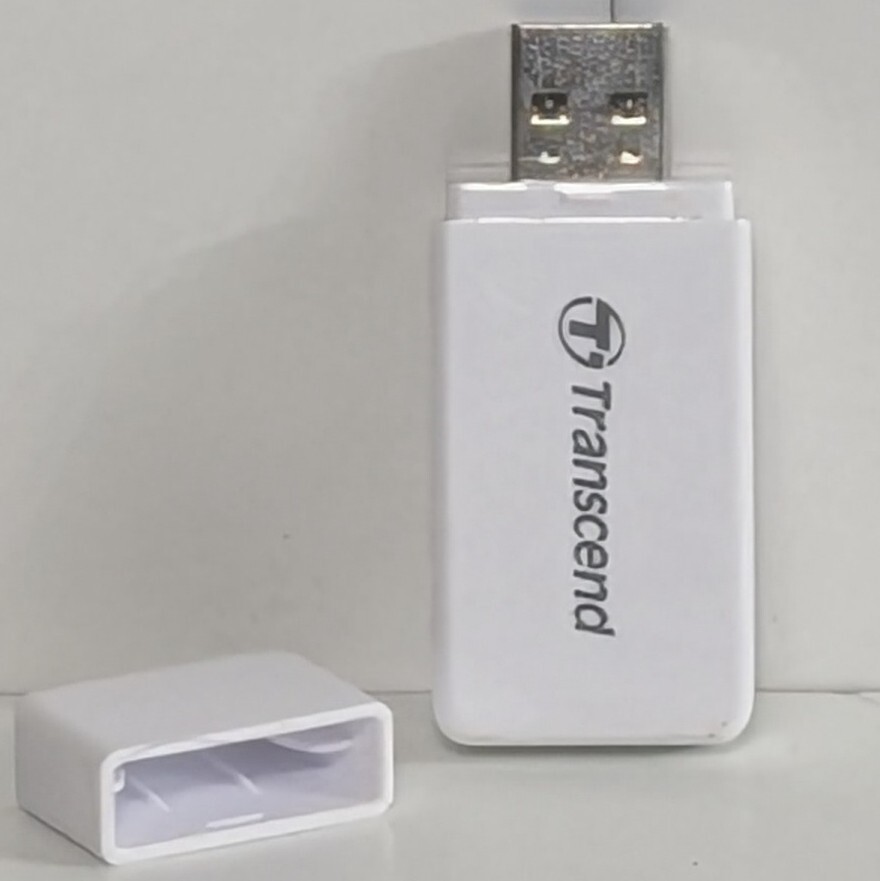 Transcend USB 3.1 Gen1 SDHC / SDXC / microSDHC / SDXC Card Reader, TS-RDF5W 
