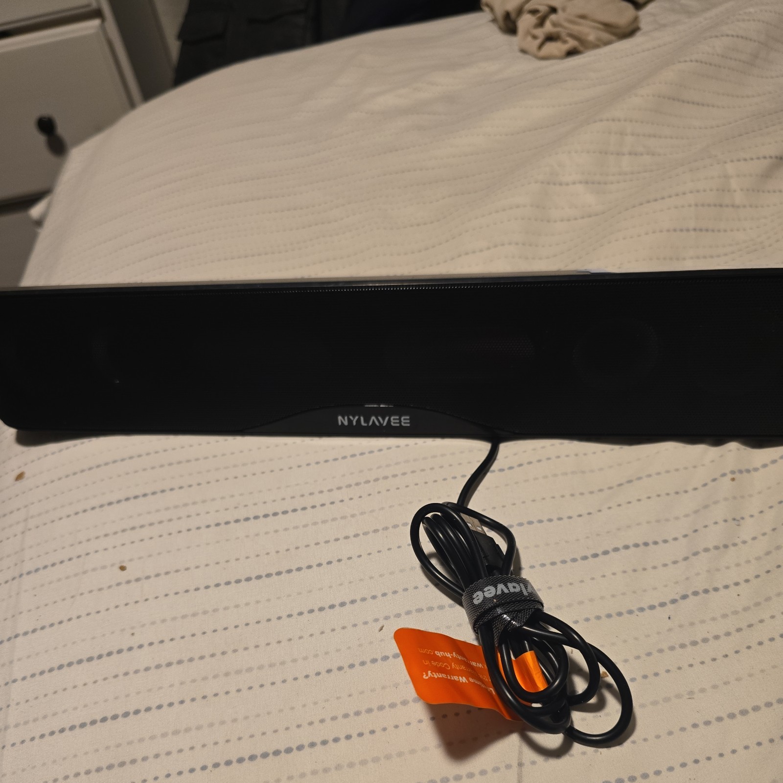 Nylavee SK100 Computer Soundbar Black Bluetooth 3.5 mm Jack USB-Powered 5 Watt