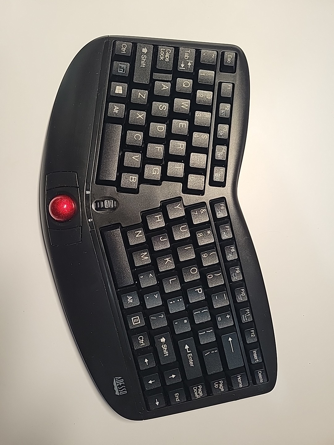 Adesso Tru-Form Media 3150 - 2.4 GHz Wireless Ergo Trackball Keyboard
